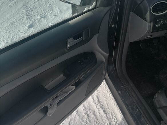 2008 Ford Focus II Рестайлинг, чёрный, 510000 рублей - вид 6