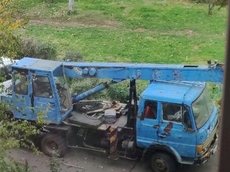 1991 Hino Автокран, синий, 1250000 рублей, вид 1