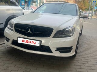 2013 Mercedes-Benz C-Класс 250 III (W204) Рестайлинг, белый, 1900000 рублей, вид 1