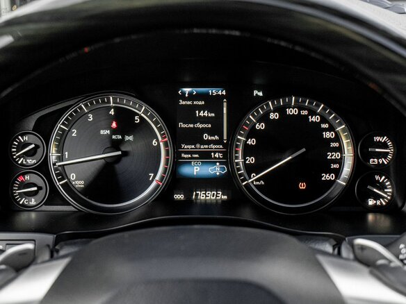2019 Lexus LX 570 III Рестайлинг 2, чёрный, 6500000 рублей - вид 12