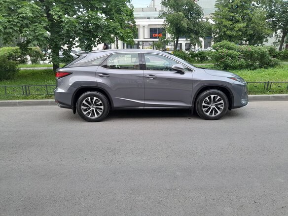 2020 Lexus RX 300 IV Рестайлинг, серый, 4950000 рублей - вид 14