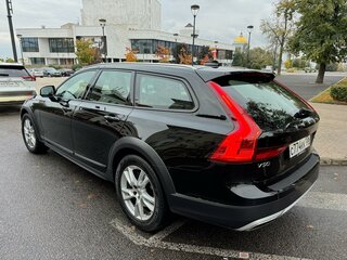 2018 Volvo V90 Cross Country I, чёрный, 3500000 рублей, вид 3