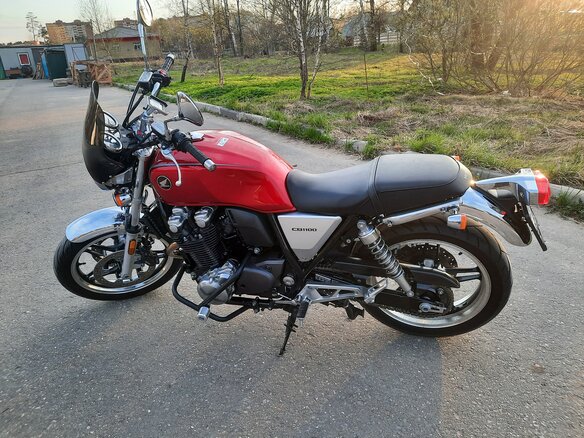 2011 Honda CB 1100, пурпурный, 599000 рублей - вид 2