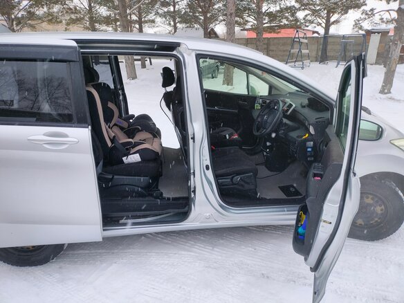 2012 Honda Freed I Рестайлинг, серебристый, 1035000 рублей - вид 24