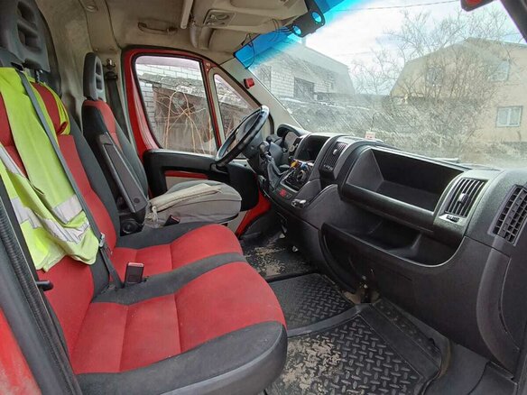 2013 Fiat Professional Ducato, красный, 900000 рублей - вид 12