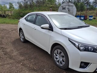 2015 Toyota Corolla XI (E160, E170, E180), белый, 1450000 рублей, вид 3