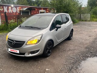 2014 Opel Meriva B Рестайлинг, серебристый, 800000 рублей, вид 1