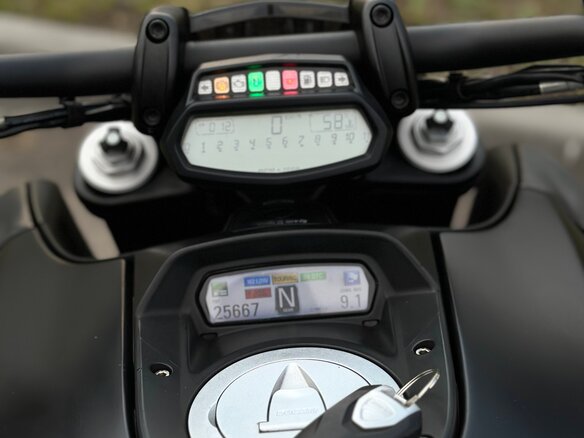 2016 Ducati Diavel, чёрный, 1049999 рублей - вид 4