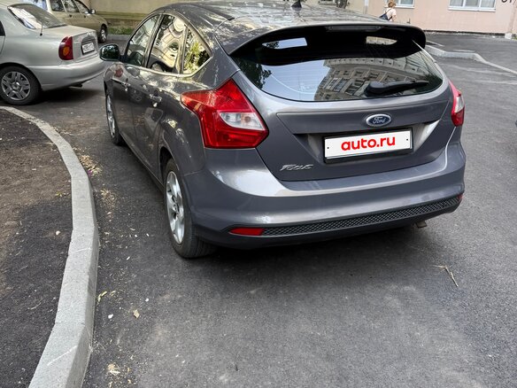 2013 Ford Focus III, серый, 850000 рублей - вид 4