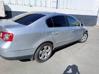 2010 Volkswagen Passat B6, серебристый, 850000 рублей, вид 4