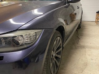 2009 BMW 3 серии 330i xDrive V (E90/E91/E92/E93) Рестайлинг, чёрный, 900000 рублей, вид 3