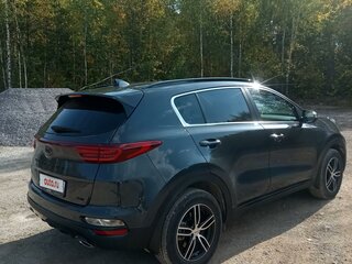 2021 Kia Sportage IV Рестайлинг, серый, 2700000 рублей, вид 3