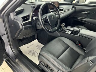 2021 Lexus ES 250 VII Рестайлинг, серый, 5300000 рублей, вид 2