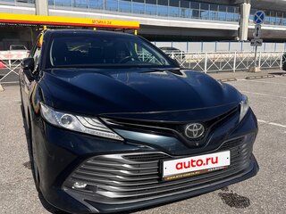 2018 Toyota Camry VIII (XV70), синий, 3395000 рублей, вид 1