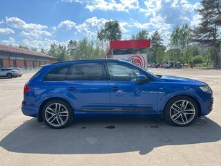 2016 Audi Q7 II (4M), синий, 3750000 рублей, вид 4