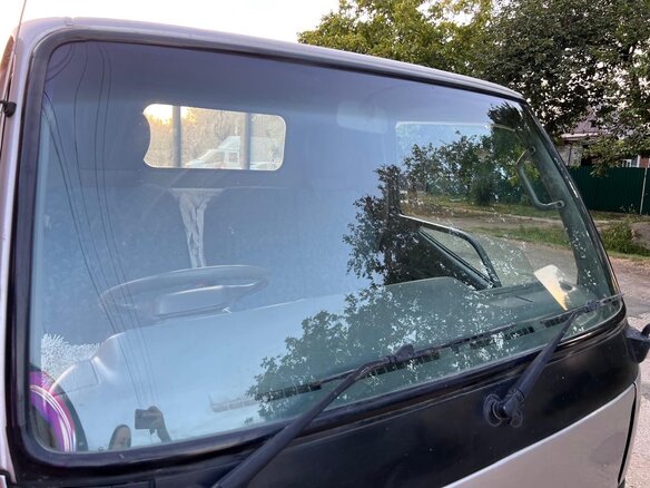 1999 Fuso (Mitsubishi) Canter, серый, 1350000 рублей - вид 24