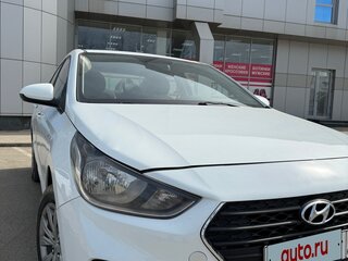 2019 Hyundai Solaris II, белый, 1220000 рублей, вид 3
