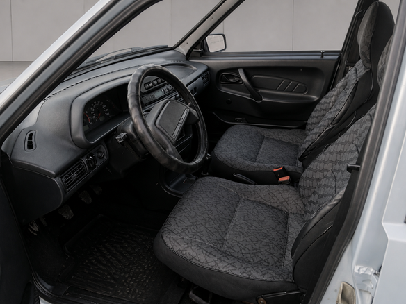 2005 Lada (ВАЗ) 2114, серебристый, 155000 рублей - вид 9