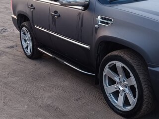 2010 Cadillac Escalade III, серый, 1500000 рублей, вид 5
