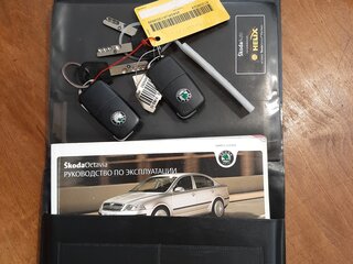 2008 Skoda Octavia II (A5), чёрный, 750000 рублей, вид 3