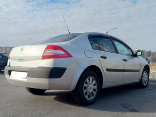 2007 Renault Megane II Рестайлинг, серебристый, 450000 рублей, вид 3