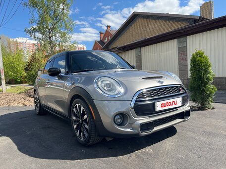 2019 Mini Hatch Cooper S III (F55/F56) Рестайлинг, серый, 1800000 рублей, вид 3