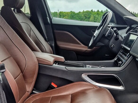 2018 Jaguar F-Pace S I, белый, 2560000 рублей - вид 6