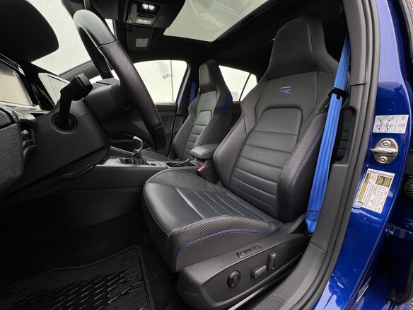 2021 Volkswagen Golf R VIII, синий, 3800000 рублей - вид 30