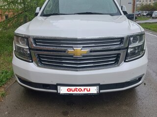 2018 Chevrolet Tahoe IV, белый, 5000000 рублей, вид 2