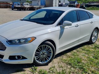 2013 Ford Fusion (North America) II, белый, 1050000 рублей, вид 1