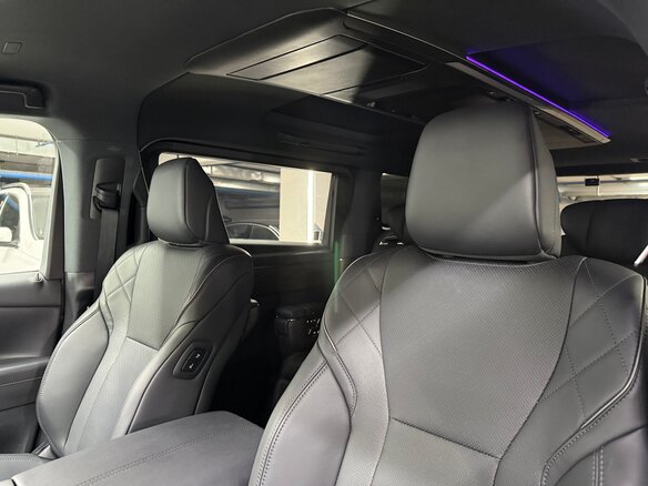 2023 Toyota Alphard IV, чёрный, 13999000 рублей - вид 16
