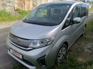 2015 Honda Stepwgn V, серебристый, 1899000 рублей, вид 4