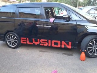 2007 Honda Elysion I Рестайлинг, чёрный, 1550000 рублей, вид 3