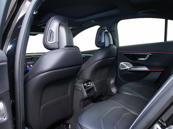 2026 Mercedes-Benz E-Класс 300 VI (W214, S214), чёрный - вид 10
