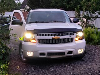 2013 Chevrolet Tahoe 6AT III, белый, 2180000 рублей, вид 1