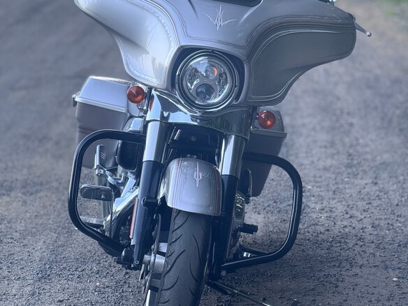 2014 Harley-Davidson Street Glide, серебристый, 1000000 рублей - вид 12