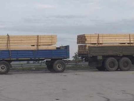 2013 КамАЗ 5350, зелёный, 3500000 рублей, вид 1