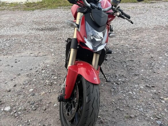 2013 Ducati Streetfighter, красный, 630000 рублей - вид 15