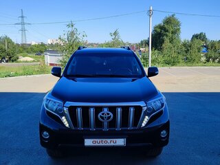 2014 Toyota Land Cruiser Prado 150 Series Рестайлинг 1, чёрный, 3000000 рублей, вид 2