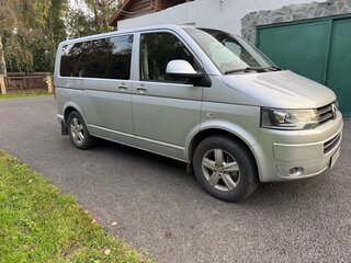 2013 Volkswagen Multivan T5 Рестайлинг, серебристый, 2300000 рублей, вид 2