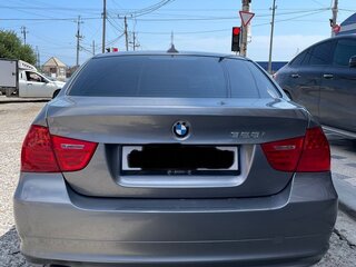 2010 BMW 3 серии 325i V (E90/E91/E92/E93) Рестайлинг, серый, 1350000 рублей, вид 4