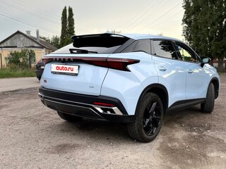 2023 Omoda C5 I, голубой, 2000000 рублей, вид 4