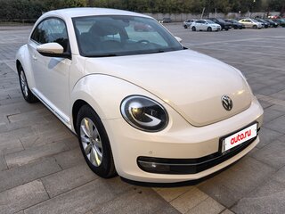 2014 Volkswagen Beetle II (A5), белый, 1680000 рублей, вид 3