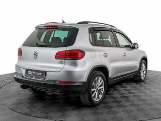 2016 Volkswagen Tiguan I Рестайлинг, серебристый, 1185000 рублей, вид 5