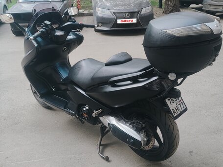 2005 Yamaha TMAX, чёрный, 450000 рублей, вид 5