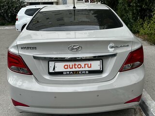 2015 Hyundai Solaris I Рестайлинг, бежевый, 1400000 рублей, вид 3