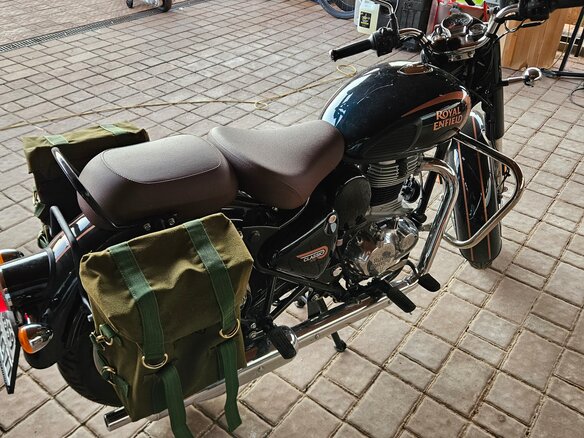 2024 Royal Enfield Classic 350, зелёный, 440000 рублей - вид 1