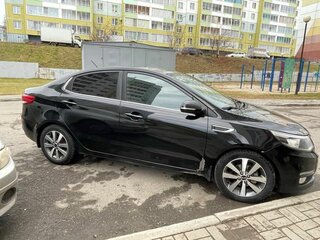 2017 Kia Rio III Рестайлинг, чёрный, 1140000 рублей, вид 4
