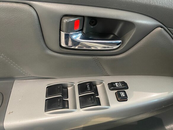 2012 Toyota Hilux VII Рестайлинг, белый, 1446000 рублей - вид 13
