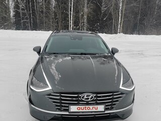 2022 Hyundai Sonata VIII (DN8), серый, 3600000 рублей, вид 5